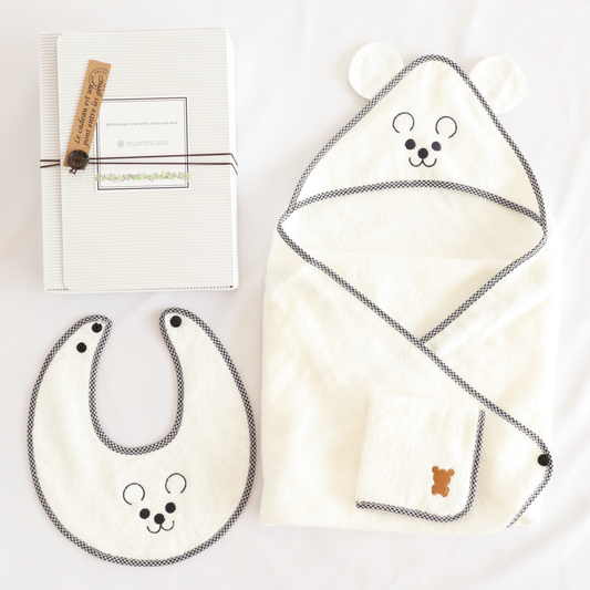 出産祝いの定番 ご褒美しろくまギフト（タオルおくるみ+スタイ+ハンカチ）　※送料無料