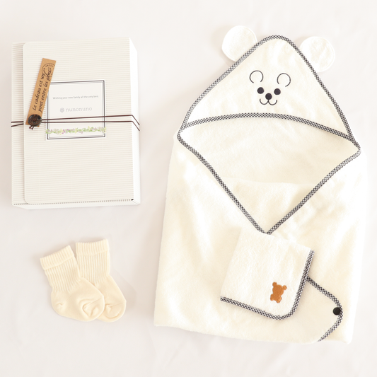 やさしい実用ギフト（タオルおくるみ+ソックス+ハンカチ）　※送料無料